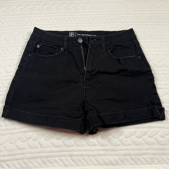 No Boundaries Pants - 💗 No‎ Boundaries- Women’s Denim Shorts